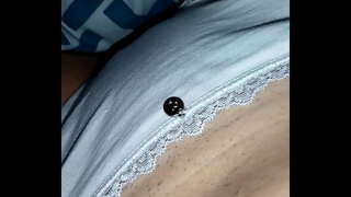 Men yolg&#039;iz uyg&#039;ondim va istagimni olib tashlaydigan hech kim yo&#039;q edi, men katta ishtiyoq bilan yugurdim