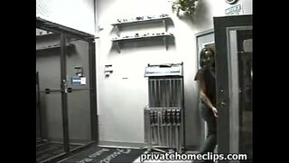 Søde busty babe giver boss BEDSTE blowjobs på arbejde