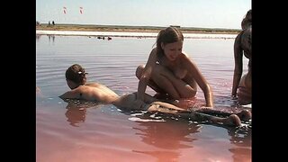 Abelina &amp;amp; Valentina Ay Nagbibigay-Daan Sa Hugasan Ngayon