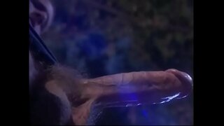 ���ెద్ధ రొమ్ములు కలధి ravenhaired babe gets pounded by votary గా కర్మ డెవిల్ యొక్క కల్ట్