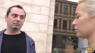 HUNT4K. Дівчина втомилася від свого коханця і вирішує зайнятися сексом з незнайомцем